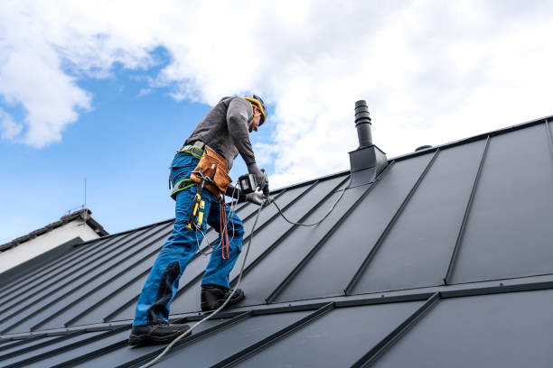 Best Emergency Roof Repair  in Watertown, SD